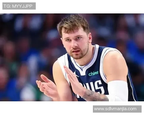 东契奇狂砍73分刷新现役得分纪录独行侠力克太阳终结其11连胜辉煌